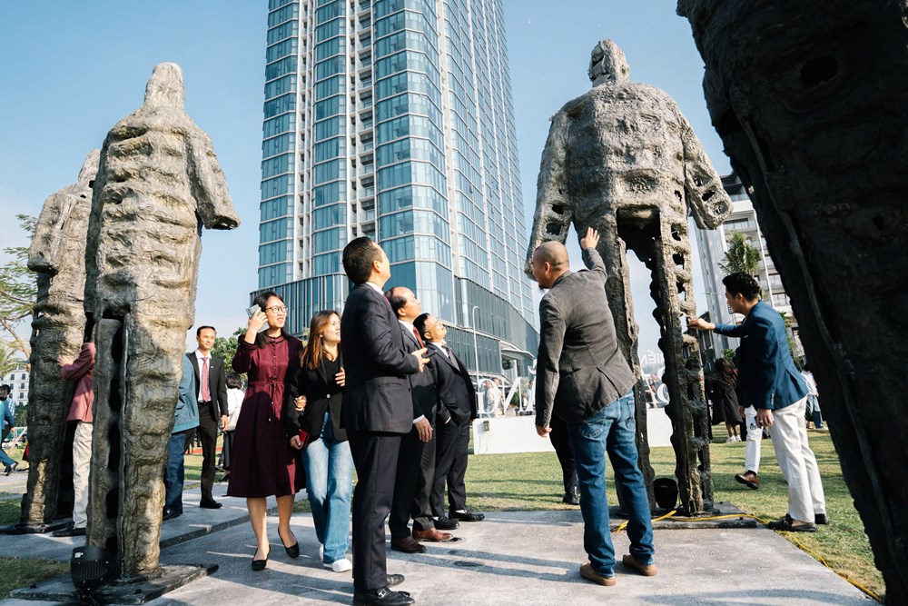 Lê Hữu Hiếu “đánh thức” di sản bằng nghệ thuật đương đại - ảnh 1