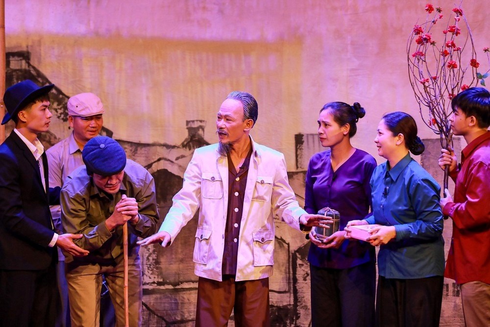 Lan toả giá trị tư tưởng Hồ Chí Minh qua nghệ thuật và sân khấu - ảnh 1