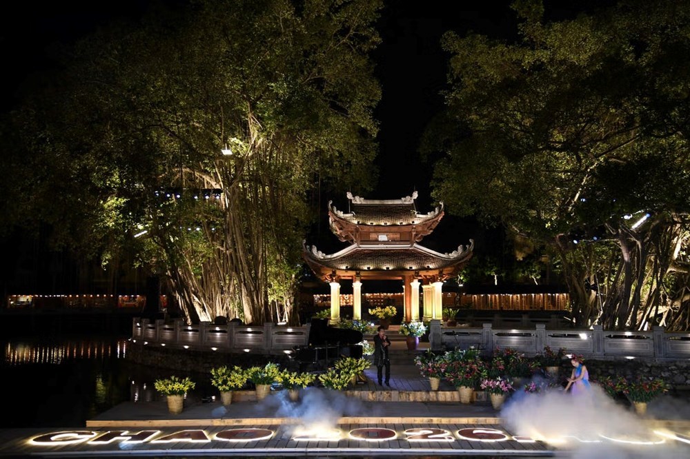 Di sản Hồ Văn rực rỡ chào năm mới 2026 - ảnh 1