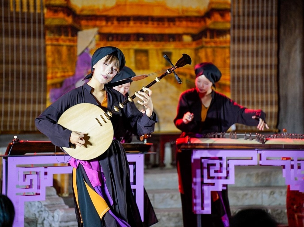 Đánh thức không gian di sản Văn Miếu - Quốc Tử Giám về đêm - ảnh 12