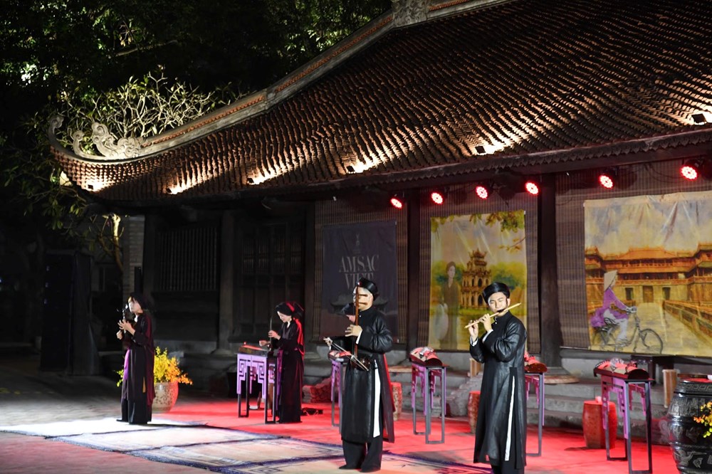 Đánh thức không gian di sản Văn Miếu - Quốc Tử Giám về đêm - ảnh 11