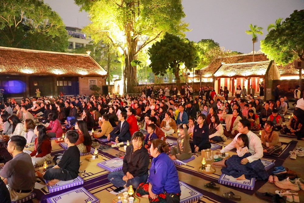 Đánh thức không gian di sản Văn Miếu - Quốc Tử Giám về đêm - ảnh 8