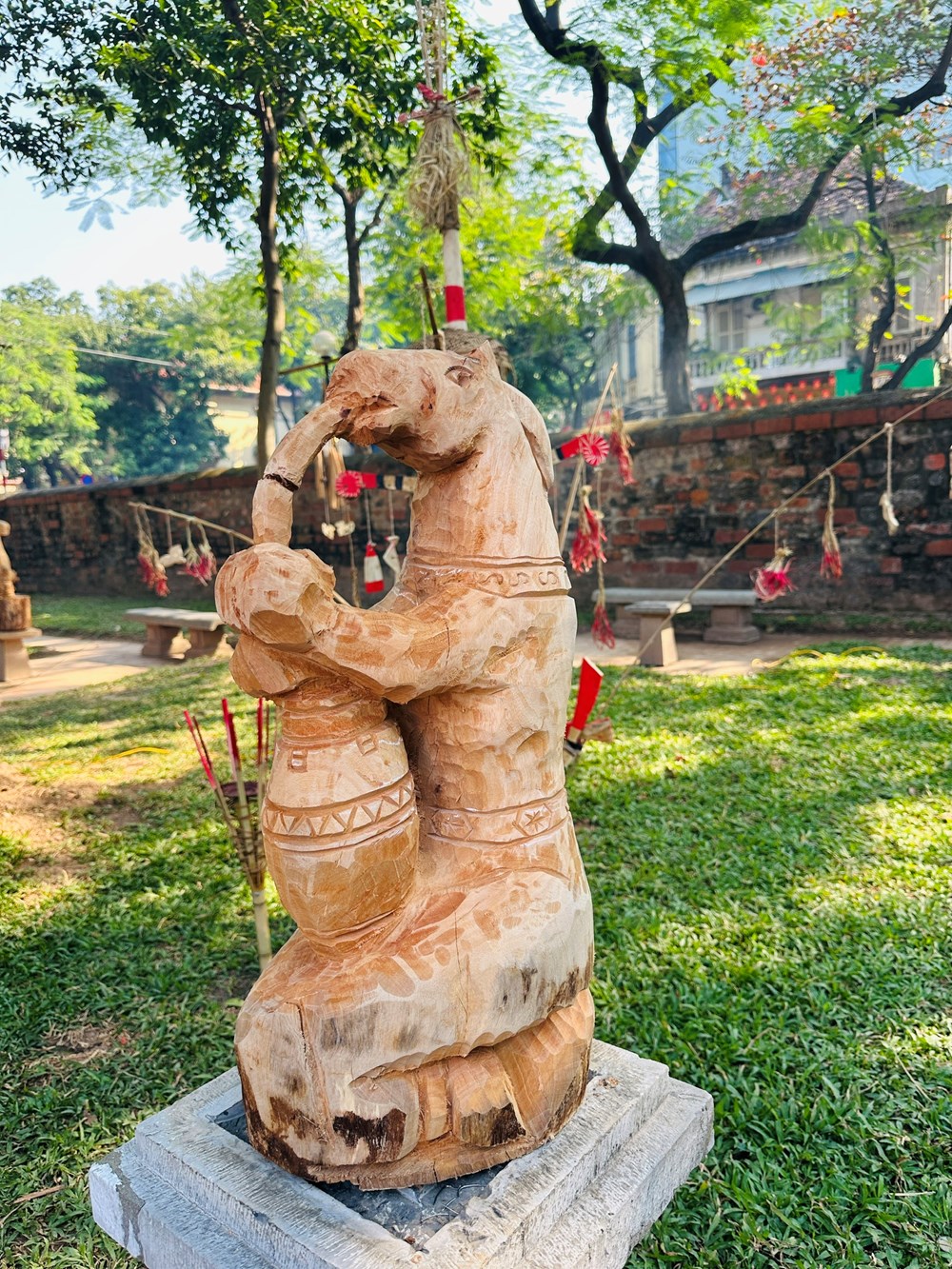 Khám phá “Ngựa về phố” với những tác phẩm độc bản tại Di tích Văn Miếu - ảnh 7