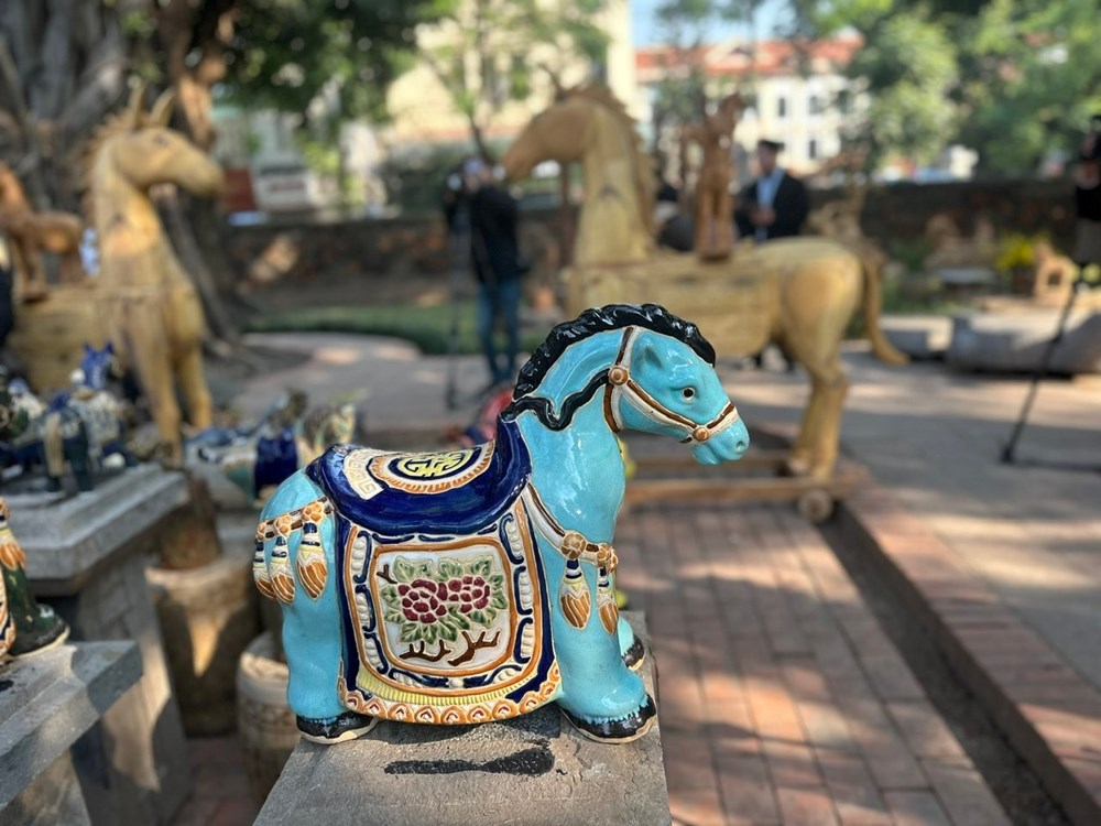 Khám phá “Ngựa về phố” với những tác phẩm độc bản tại Di tích Văn Miếu - ảnh 4