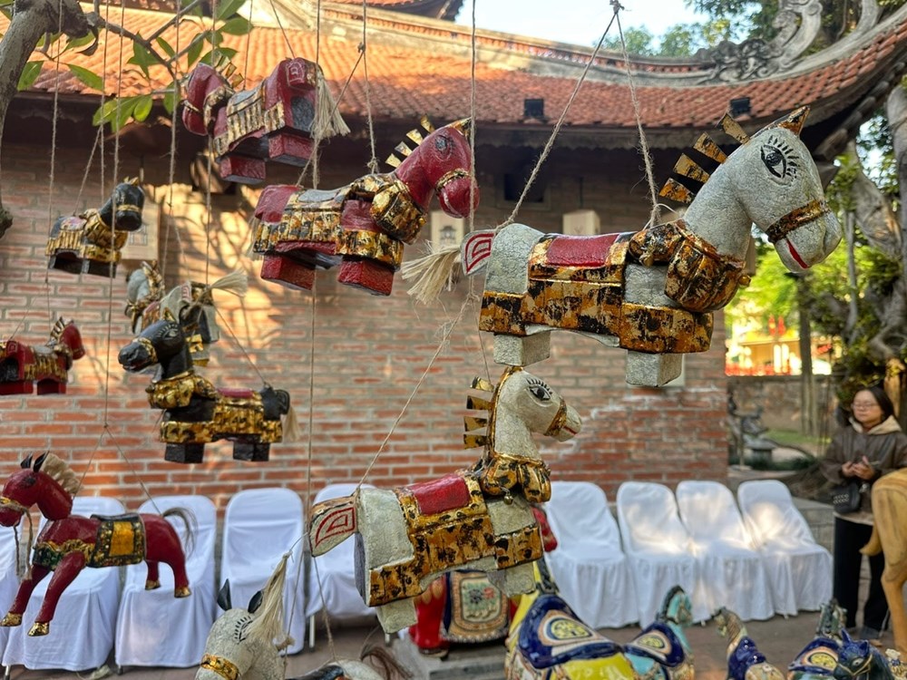 Khám phá “Ngựa về phố” với những tác phẩm độc bản tại Di tích Văn Miếu - ảnh 5