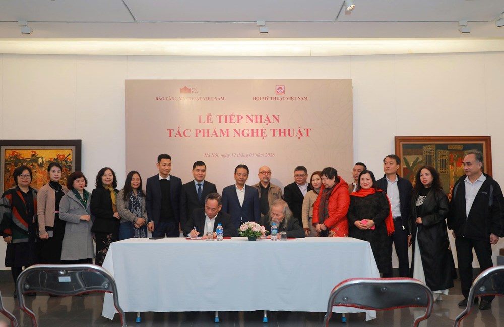 Bảo tàng Mỹ thuật Việt Nam tiếp nhận gần 1.000 tác phẩm mỹ thuật độc bản - ảnh 2