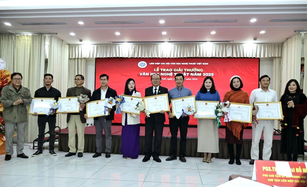 Phim “Mưa đỏ” nằm trong danh sách các tác phẩm Văn học nghệ thuật xuất sắc năm 2025 - ảnh 3