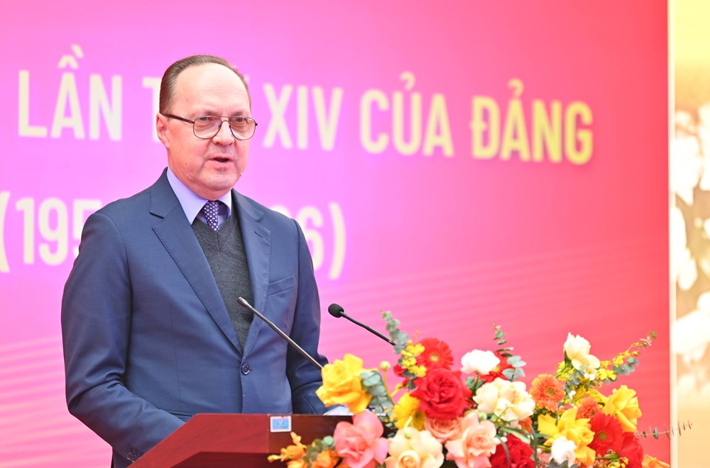 Tiếp nhận tư liệu ảnh quý về Chủ tịch Hồ Chí Minh và quan hệ Việt Nam - Liên bang Nga - ảnh 3