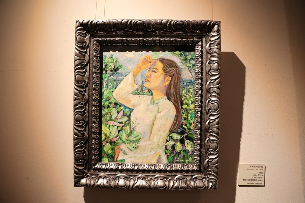 “Mộng giữa chiều hoa” – giấc mơ hội họa dịu dàng của họa sĩ Lê Trang - ảnh 5