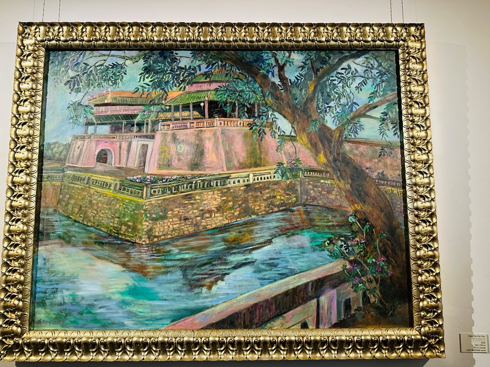 “Mộng giữa chiều hoa” – giấc mơ hội họa dịu dàng của họa sĩ Lê Trang - ảnh 6