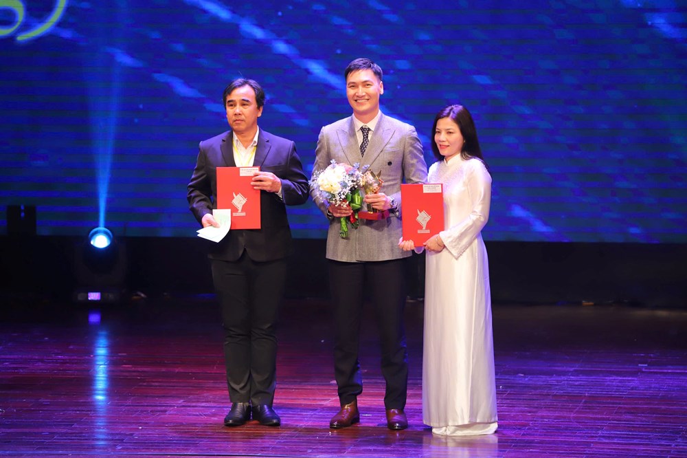 “Mưa đỏ” giành Giải Cánh diều Vàng 2025 - ảnh 4