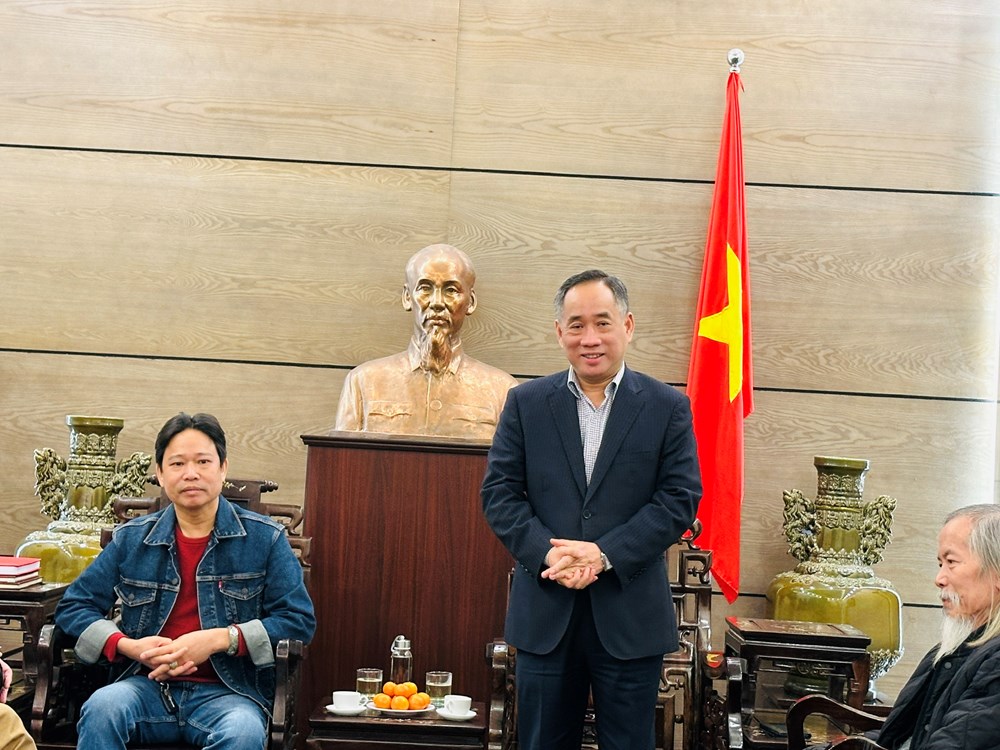 Bảo tàng Mỹ thuật Việt Nam tiếp nhận 4 tác phẩm của Nghệ nhân Trần Nam Tước - ảnh 3