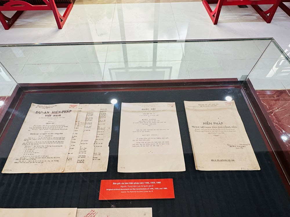 Ngắm tư liệu gốc của lịch sử quốc gia giữa lòng Hà Nội - ảnh 8