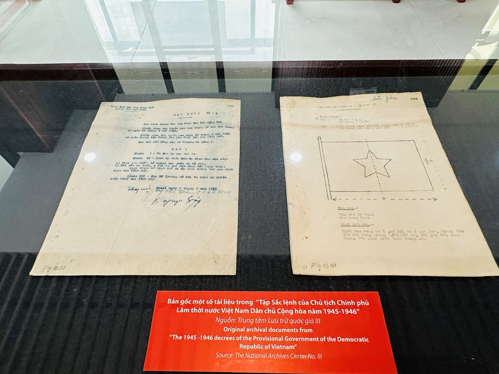 Ngắm tư liệu gốc của lịch sử quốc gia giữa lòng Hà Nội - ảnh 7