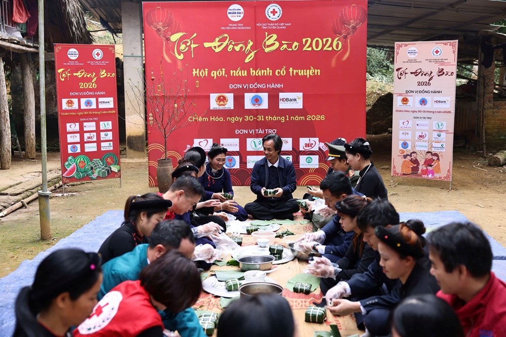 Tết đồng bào 2026 mang hơi ấm mùa Xuân đến vùng cao Tuyên Quang - ảnh 4