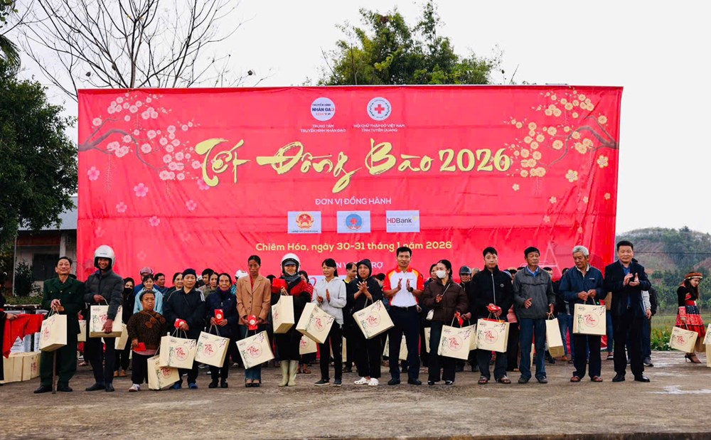 Tết đồng bào 2026 mang hơi ấm mùa Xuân đến vùng cao Tuyên Quang - ảnh 5