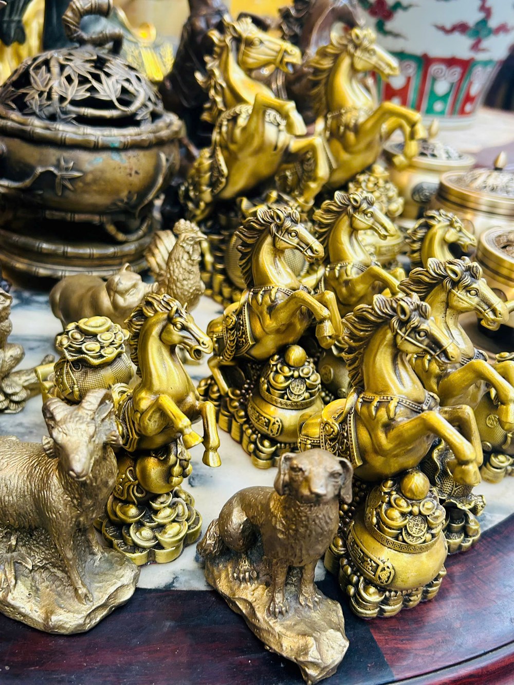 Chưa khai mạc nhưng Chợ hoa Xuân Phố cổ 2026 đã tấp nập du khách - ảnh 20