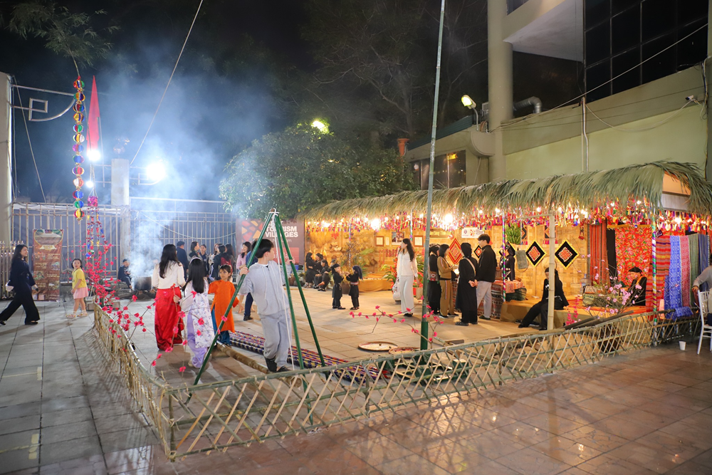 “Hội xuân Bính Ngọ 2026” tưng bừng khai mạc - ảnh 3