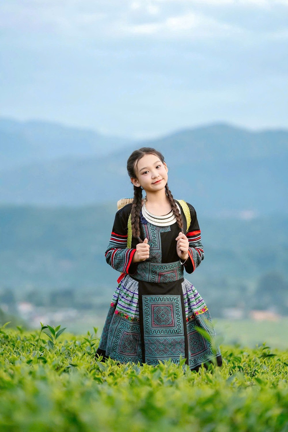 MC Thanh Mai và học trò Lưu Huyền Anh tỏa sáng trong trang phục tôn vinh văn hóa Tây Bắc - ảnh 10