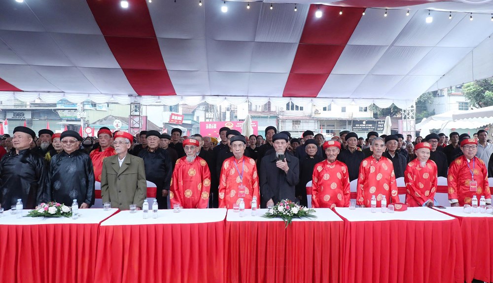 Khai hội Đền Sái và đón nhận Bằng ghi danh Di sản văn hoá phi vật thể quốc gia - ảnh 5