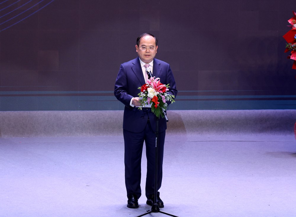 “Trước biển lớn” - Đêm thơ Nguyên tiêu lan tỏa khát vọng vươn xa - ảnh 2