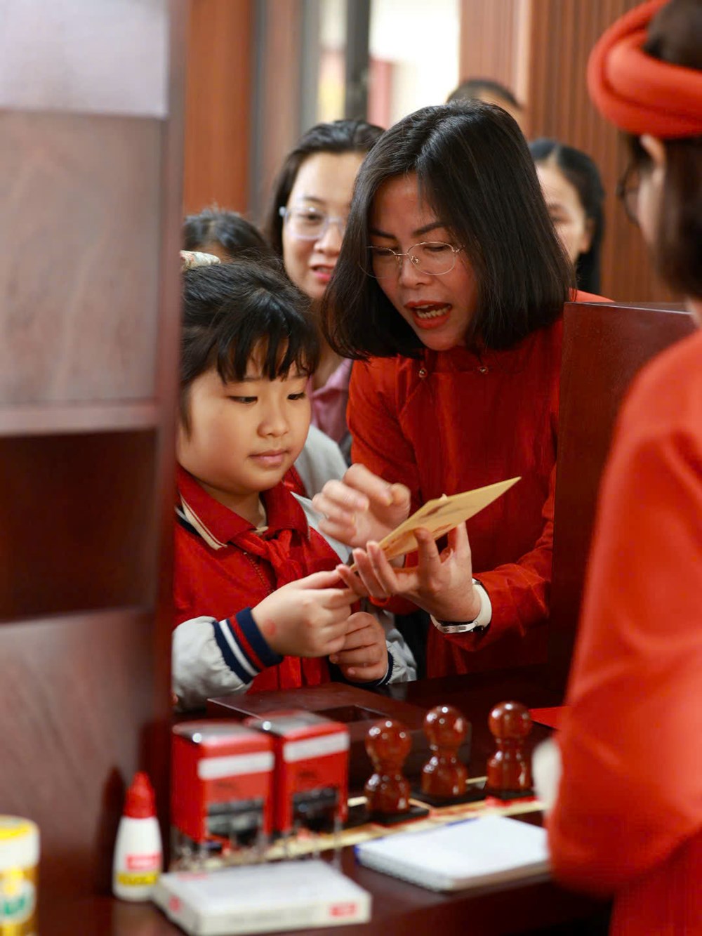 Quảng bá di sản tư liệu thế giới và tài liệu lưu trữ quốc gia tiêu biểu - ảnh 6