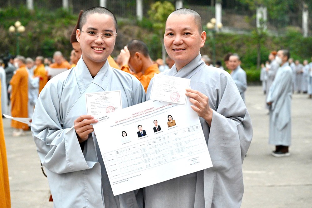 Tăng ni Học viện Phật giáo Việt Nam tham gia ngày hội bầu cử - ảnh 7