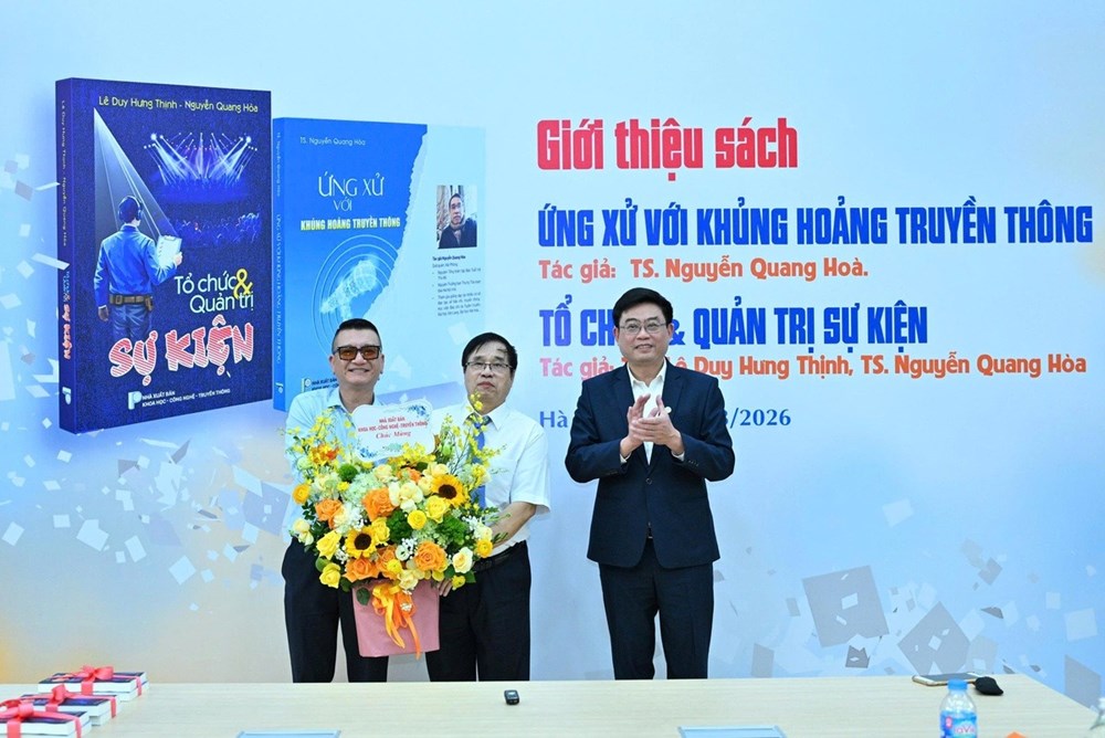 Ra mắt hai cuốn sách về khủng hoảng truyền thông và tổ chức sự kiện - ảnh 4