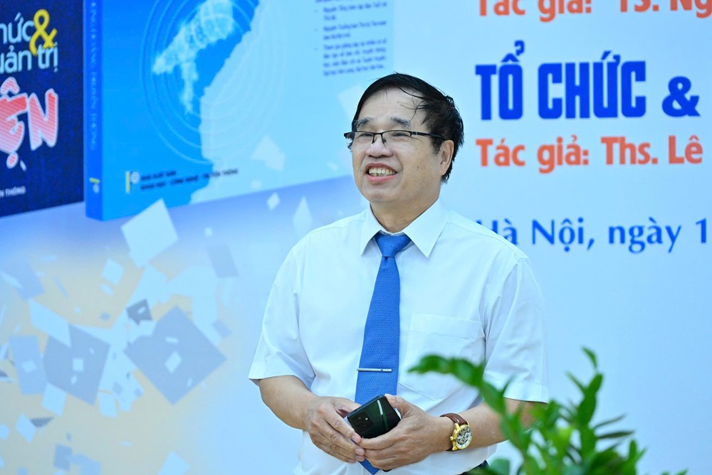 Ra mắt hai cuốn sách về khủng hoảng truyền thông và tổ chức sự kiện - ảnh 3