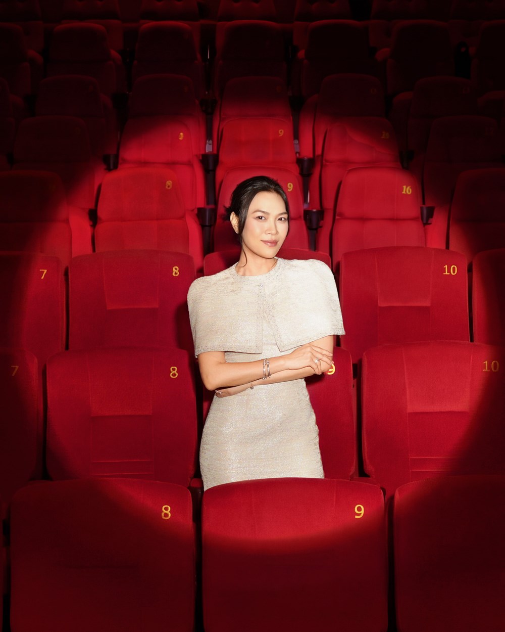 Mỹ Tâm chính thức gia nhập nhóm những nhà sản xuất sở hữu phim trăm tỉ - ảnh 3