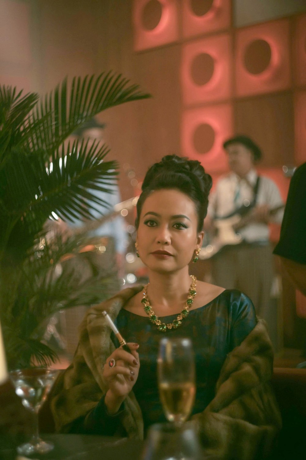 Văn Mai Hương hé lộ vai diễn thú vị sau “Thỏ ơi“ - ảnh 6