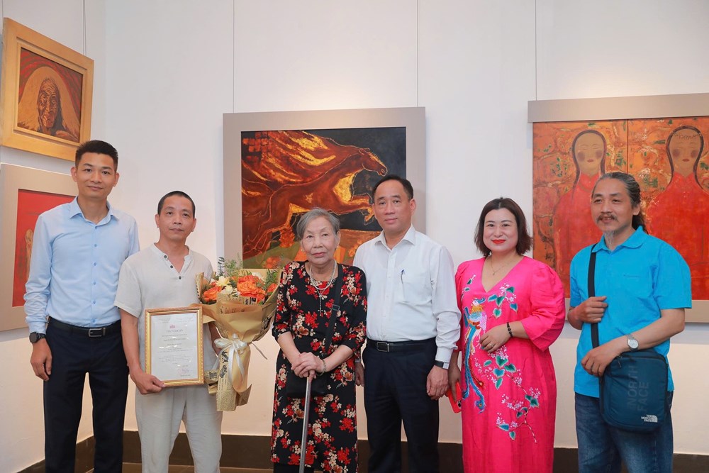 Bổ sung tác phẩm giá trị cho Bảo tàng Mỹ thuật Việt Nam - ảnh 3