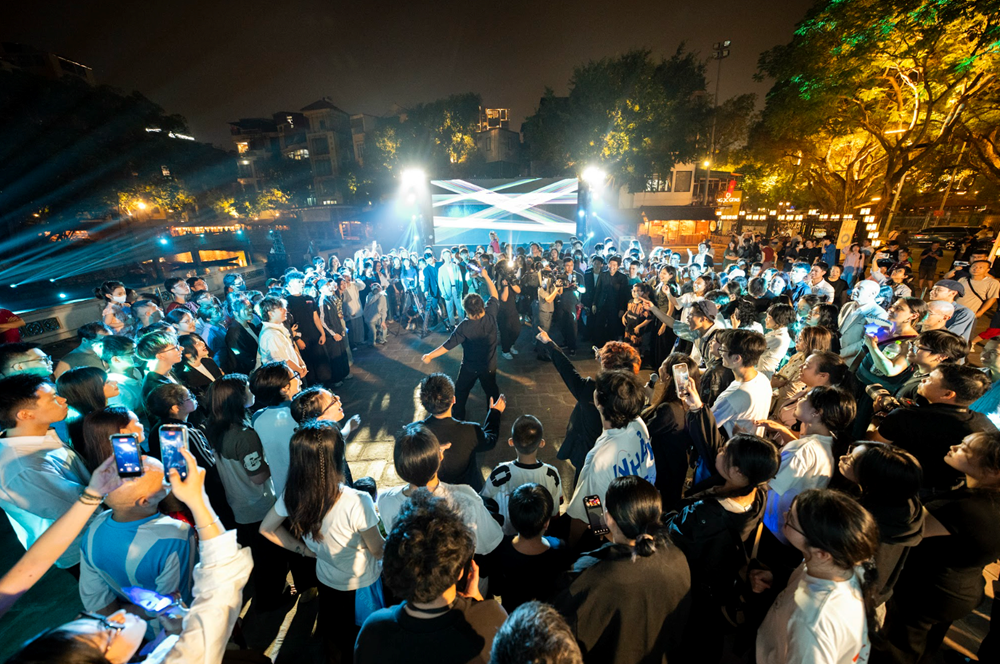 Kể câu chuyện biến đổi khí hậu qua vũ đạo “Nước“ - ảnh 3