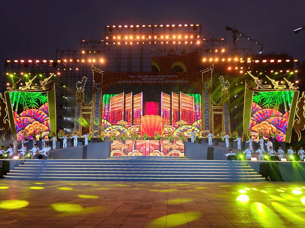 Tổng duyệt chương trình nghệ thuật khai mạc Lễ hội Đền Hùng và Tuần Văn hóa - Du lịch Đất Tổ - ảnh 1