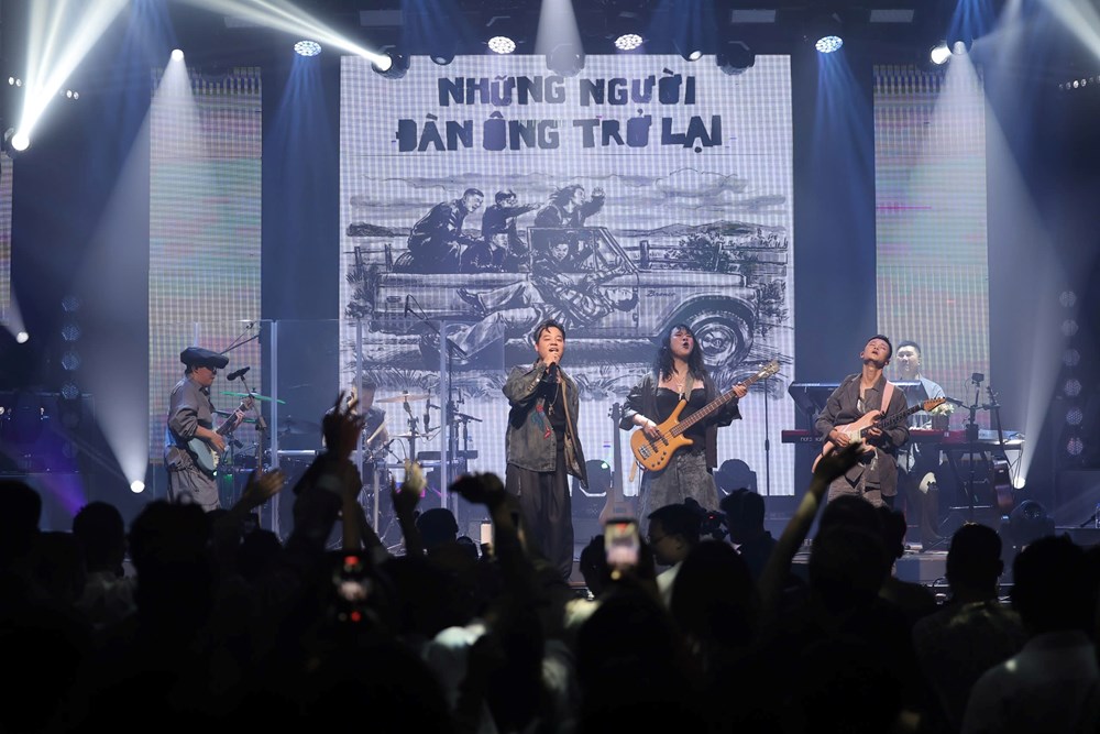 Picker Band và câu chuyện 6 “gã” chơi nhạc hồi sinh đầy bản lĩnh sau những đau thương - ảnh 3