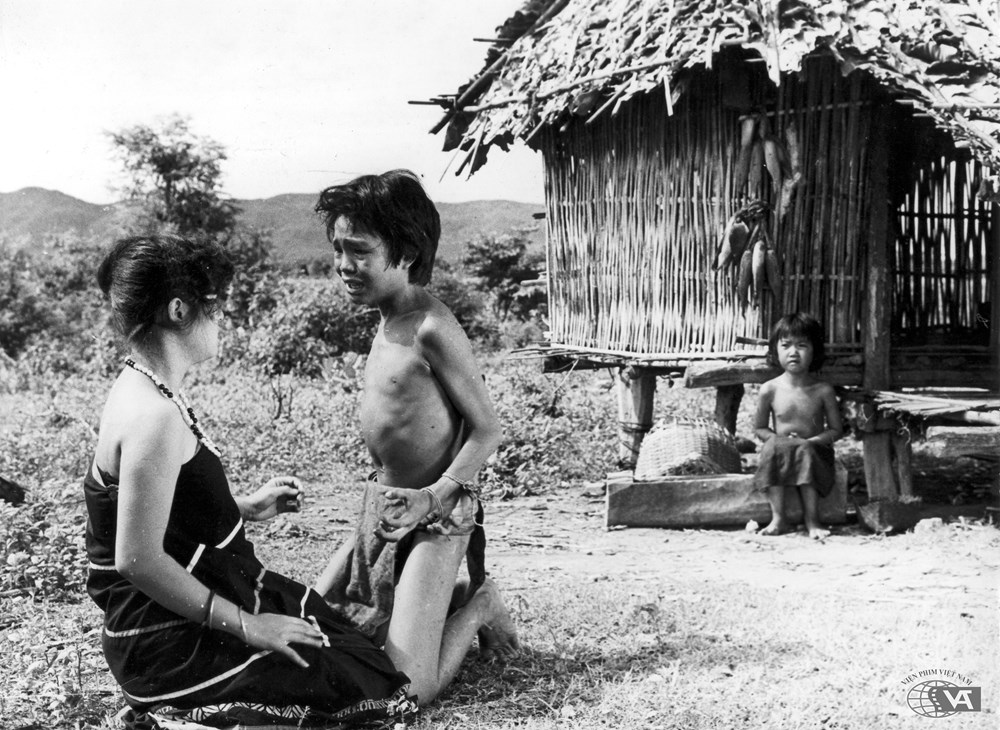 Chuyện chưa kể về nữ đạo diễn, NSƯT giàu thành tích bậc nhất điện ảnh Việt Nam - ảnh 2