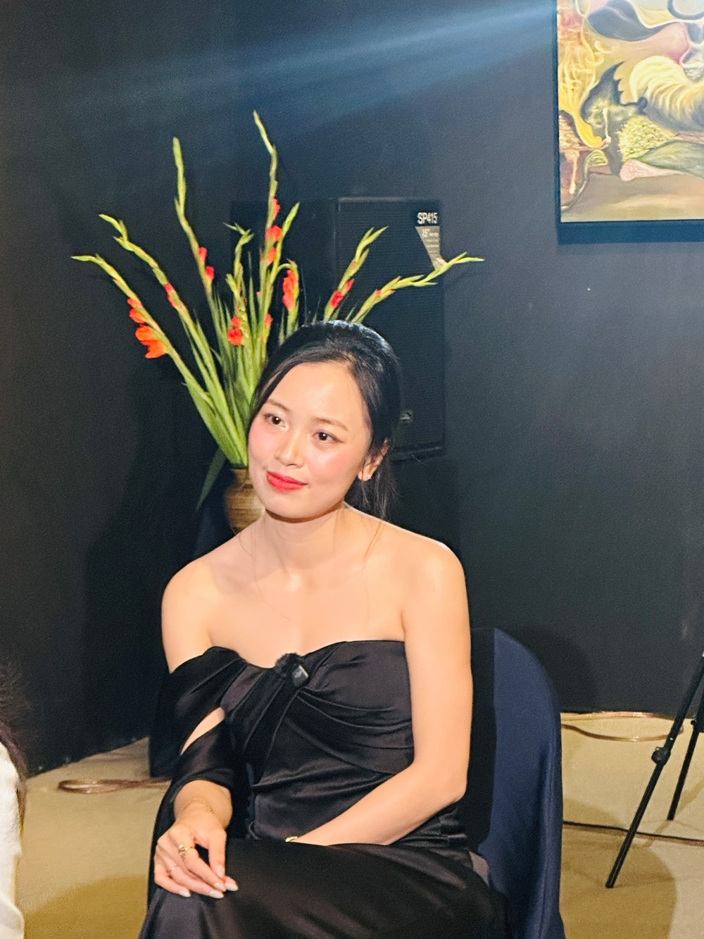 Nữ hoạ sĩ gốc Việt đem triển lãm “Cội nguồn” về quê hương - ảnh 4