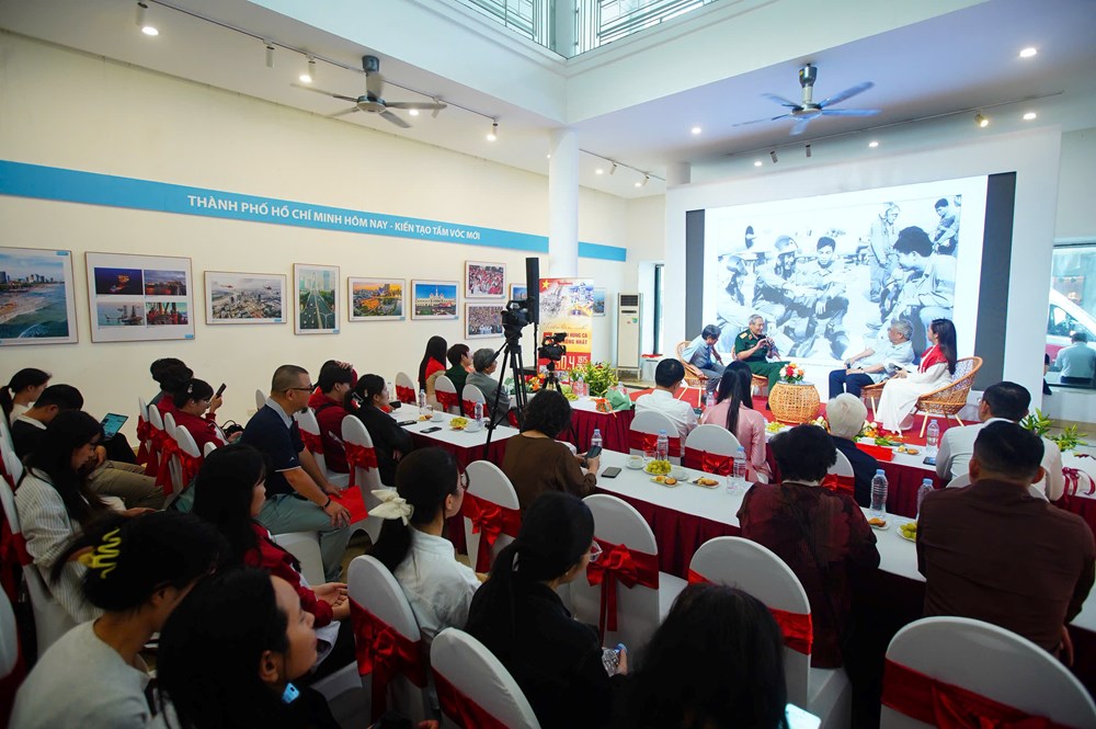 Lịch sử không chỉ để nhớ mà còn để tiếp bước - ảnh 6