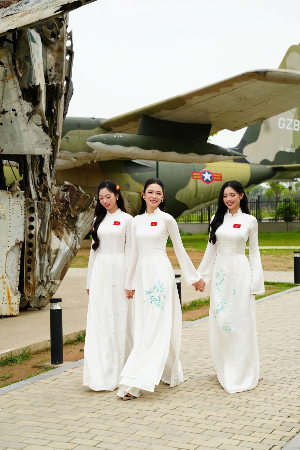 Vẻ đẹp rạng rỡ, hiện đại hoà cùng tinh thần tự hào dân tộc - ảnh 1