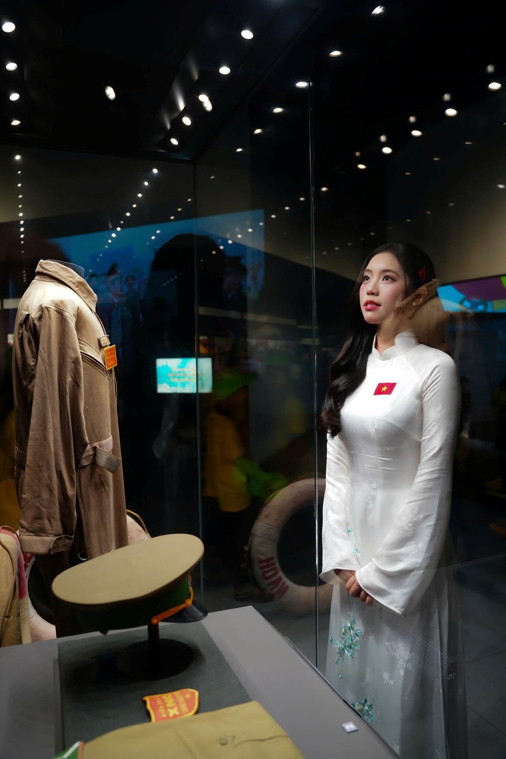 Vẻ đẹp rạng rỡ, hiện đại hoà cùng tinh thần tự hào dân tộc - ảnh 3