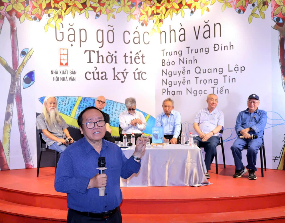 “Thời tiết của ký ức” – Những trang viết mang hình hài ký ức dân tộc - ảnh 5