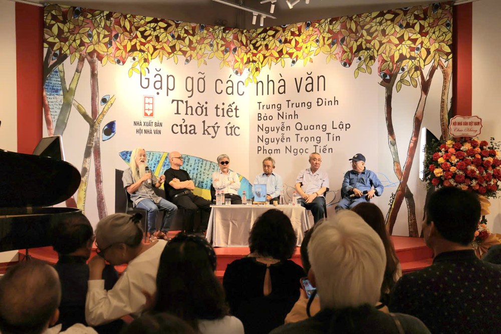 “Thời tiết của ký ức” – Những trang viết mang hình hài ký ức dân tộc - ảnh 6