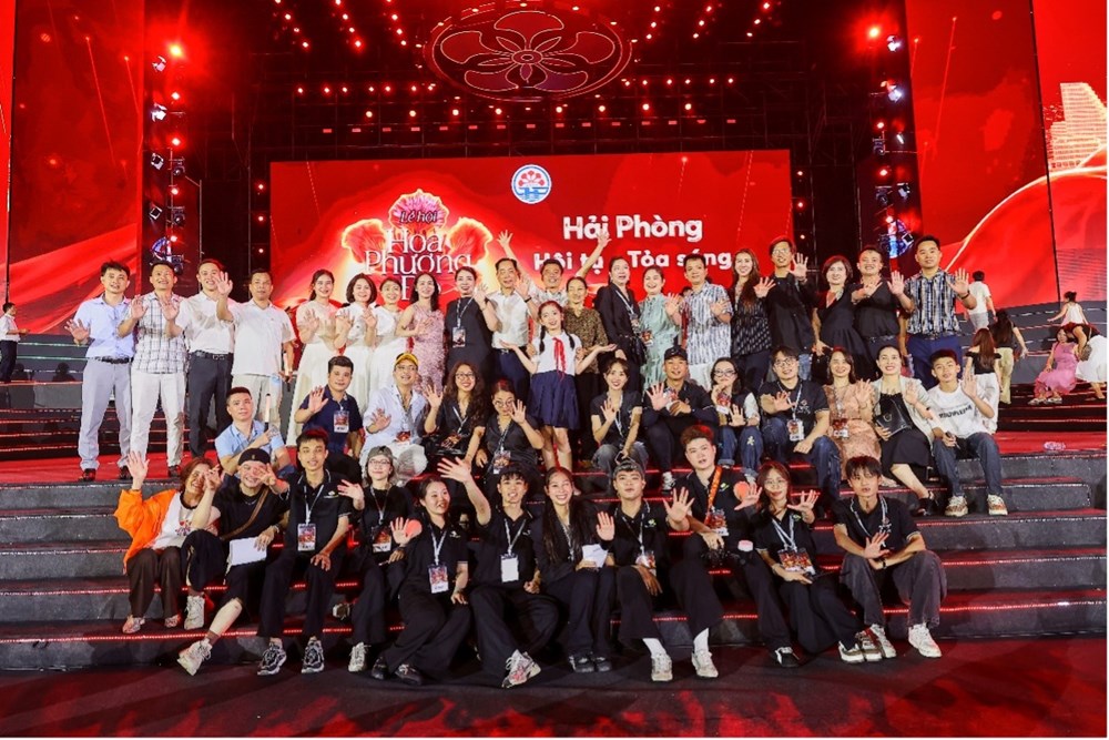 Tổng đạo diễn Phạm Hoàng Giang - Người kể chuyện bằng ngôn ngữ sân khấu hiện đại - ảnh 6