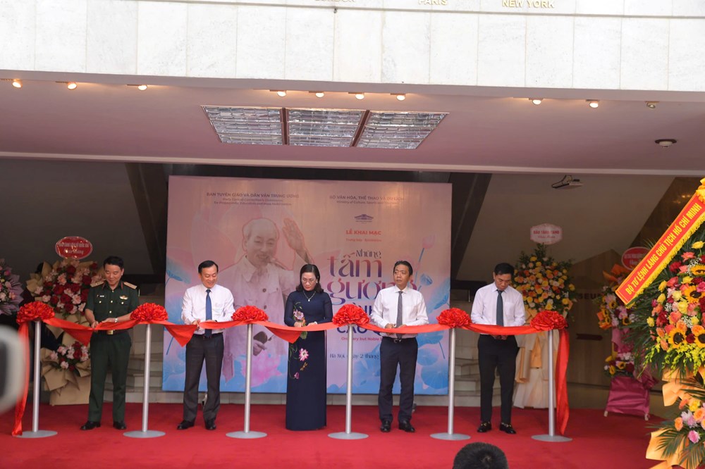 Tôn vinh 136 tấm gương bình dị mà cao quý - ảnh 1