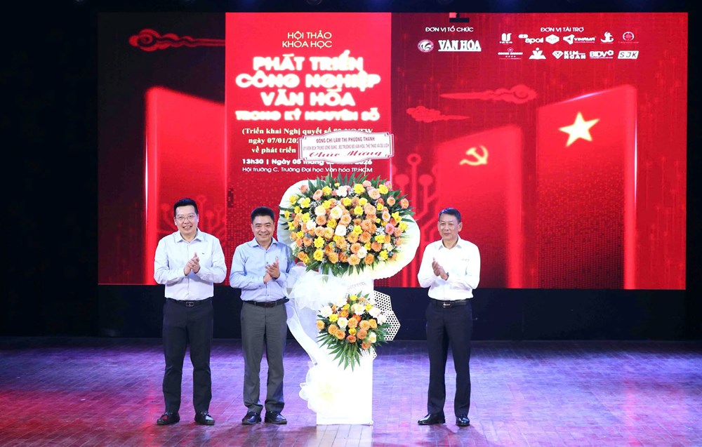 Khơi thông nguồn lực, tạo bứt phá phát triển công nghiệp văn hóa - ảnh 1