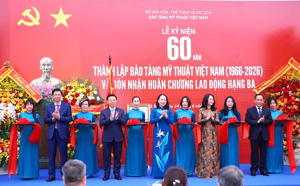 Bảo tàng Mỹ thuật Việt Nam đón nhận Huân chương Lao động hạng Ba, khẳng định vị thế trung tâm mỹ thuật hàng đầu cả nước - ảnh 7