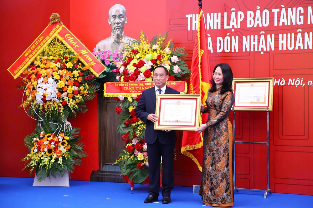 Bảo tàng Mỹ thuật Việt Nam đón nhận Huân chương Lao động hạng Ba, khẳng định vị thế trung tâm mỹ thuật hàng đầu cả nước - ảnh 5