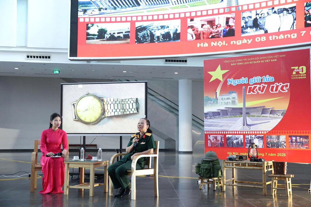 “Người giữ lửa ký ức” - Lan toả giá trị di sản văn hoá quân sự tới thế hệ trẻ - ảnh 2