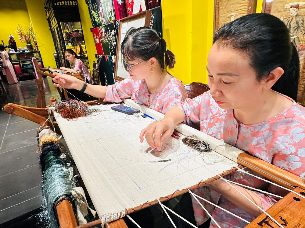 Ra mắt Không gian nghệ thuật thủ công đương đại giữa lòng Hà Nội - ảnh 6