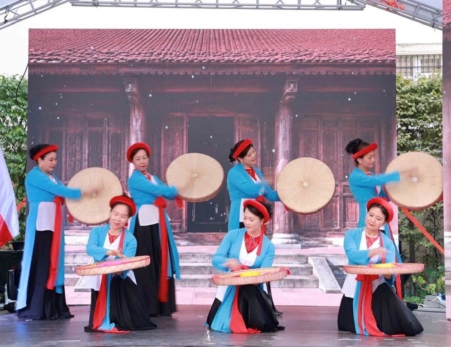 Lan tỏa di sản Hồ Chí Minh, vun đắp tình hữu nghị Việt Nam – Cộng hòa Séc - ảnh 4